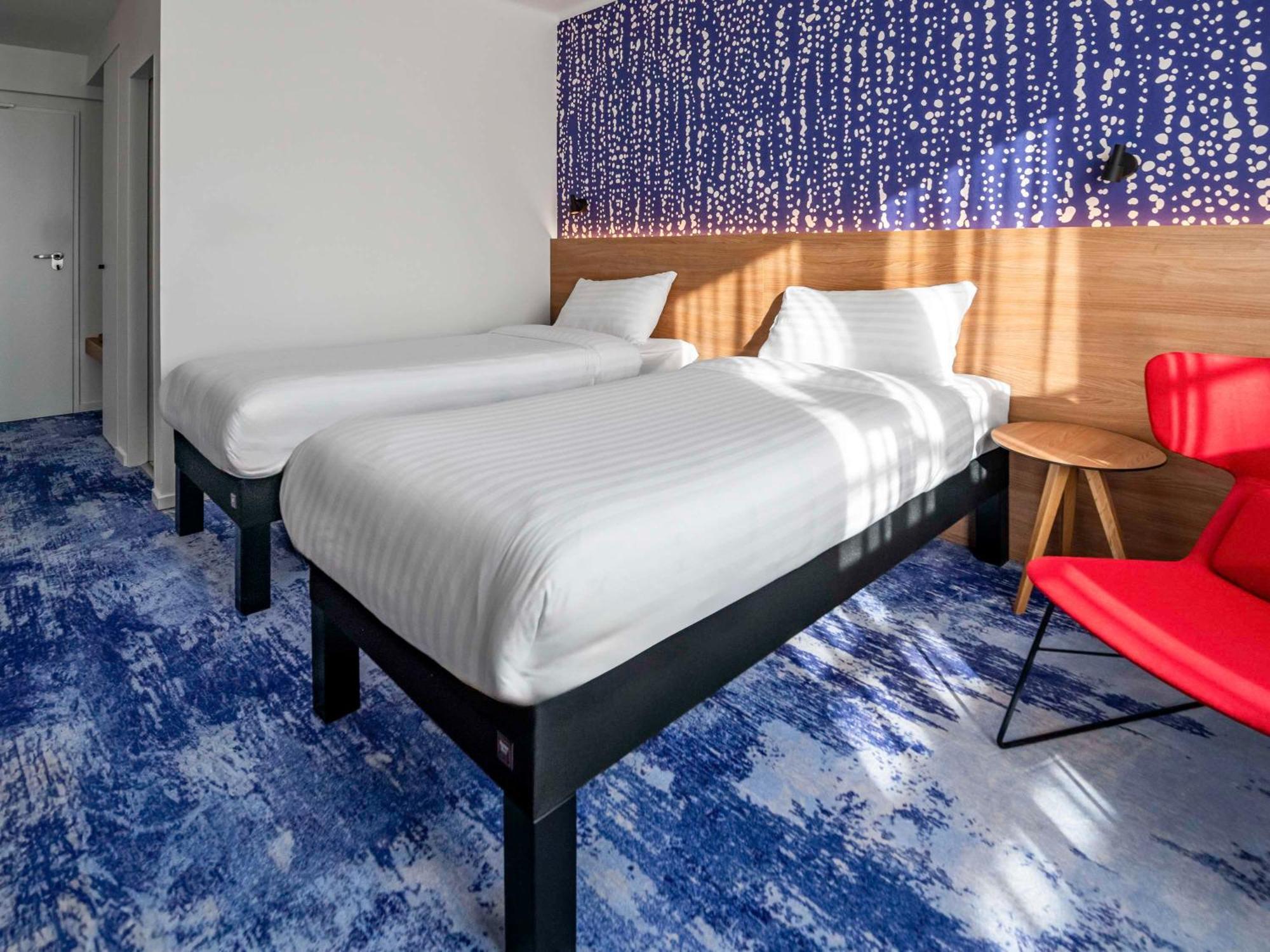 Ibis Styles Relax Roznov Pod Radhostem Hotel Eksteriør billede
