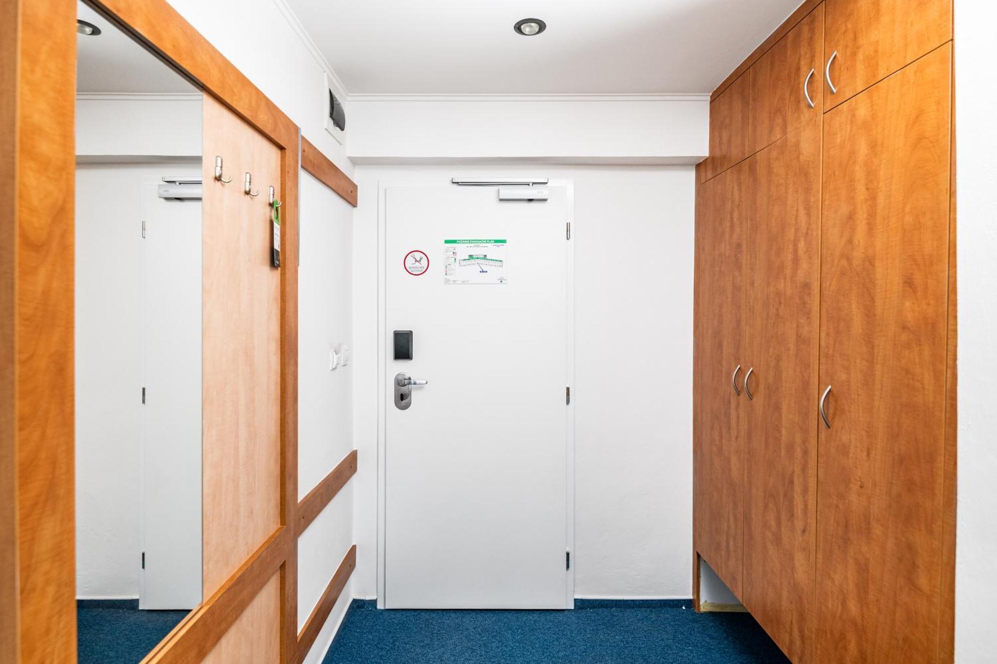 Ibis Styles Relax Roznov Pod Radhostem Hotel Eksteriør billede