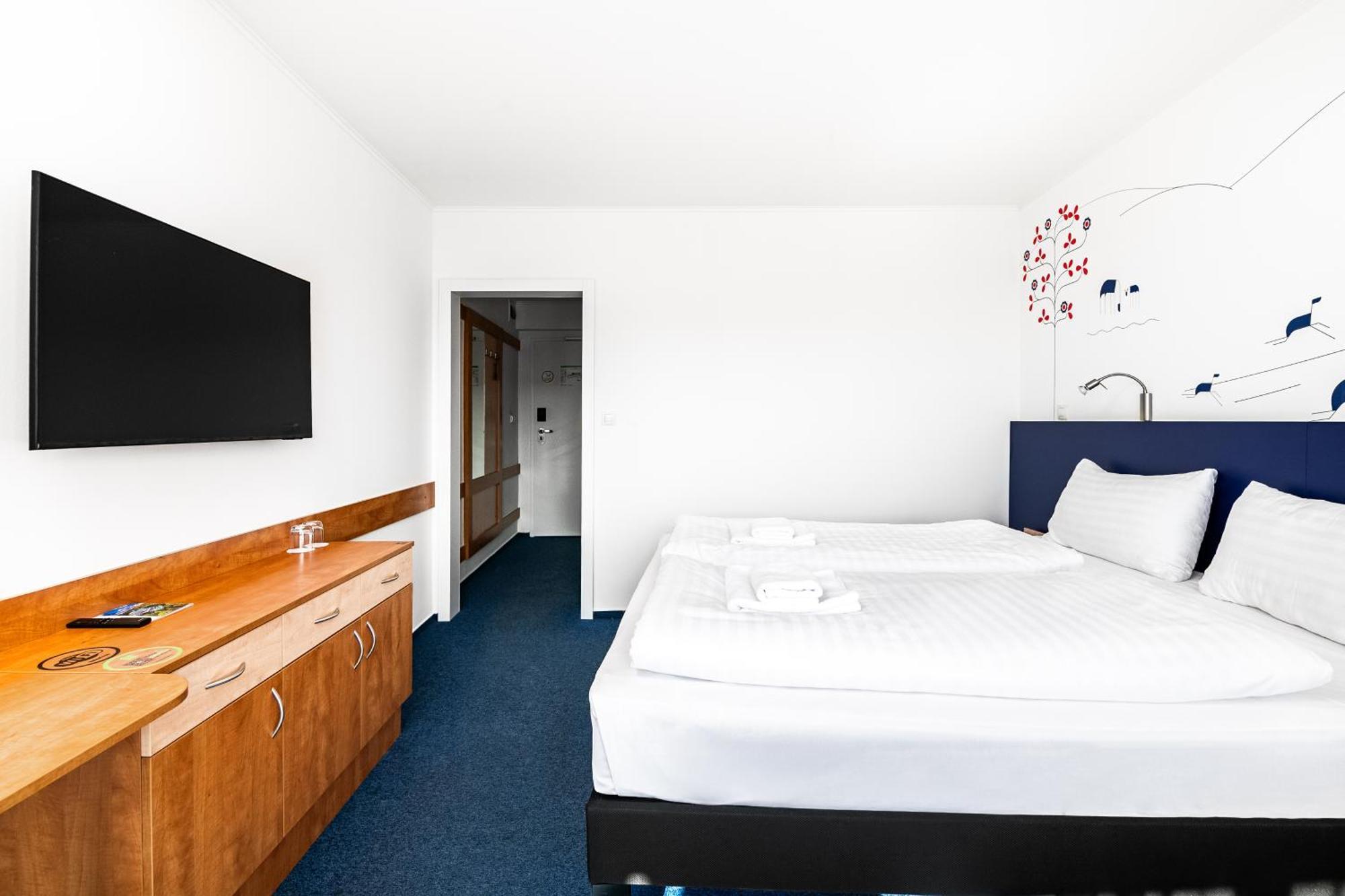 Ibis Styles Relax Roznov Pod Radhostem Hotel Eksteriør billede